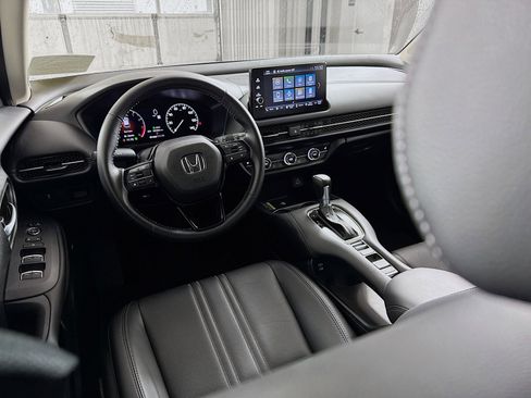 Used 2025 Honda HR-V EX-L image 20