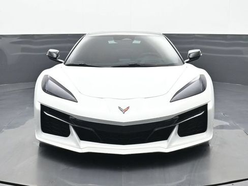 Used 2025 Chevrolet Corvette Z06 RWD image 20