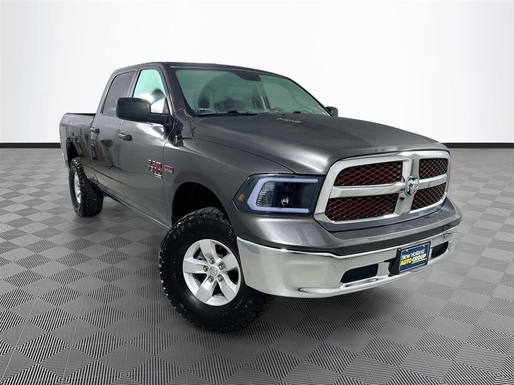 Used 2019 RAM 1500 Classic SLT AWD/4WD image 1
