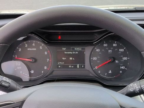New 2026 Chevrolet Trax LS w/ LS Convenience Package FWD image 10