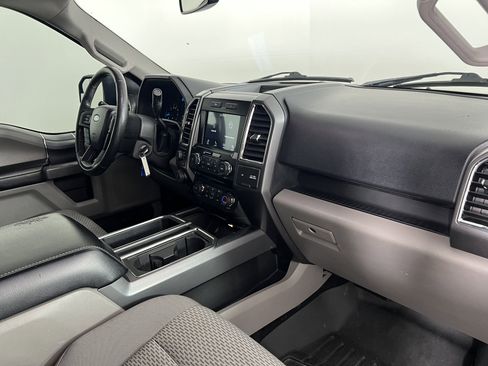 Used 2016 Ford F150 XLT w/ Equipment Group 302A Luxury image 21