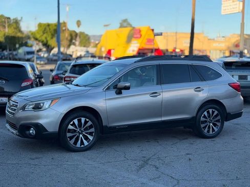 Used 2015 Subaru Outback 2.5i Limited image 8