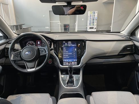 Used 2025 Subaru Outback Premium w/ Popular Package #1A image 22