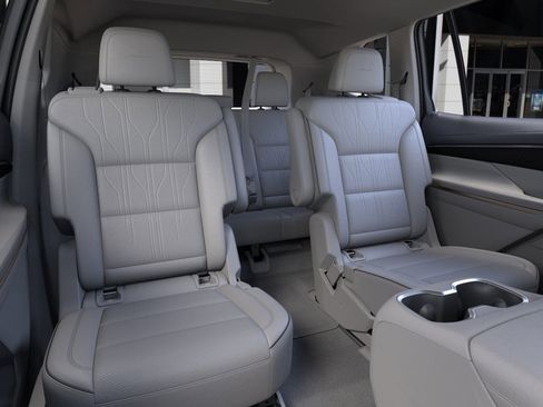 New 2026 Buick Enclave Avenir image 18