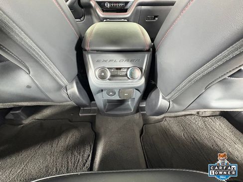 Certified 2025 Ford Explorer ST-Line w/ ST-Line Street Pack AWD/4WD image 28