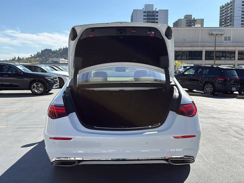 New 2026 Mercedes-Benz S 580 4MATIC Sedan image 8