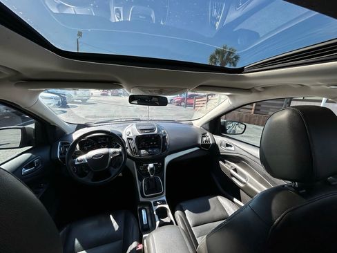 Used 2013 Ford Escape SEL image 18