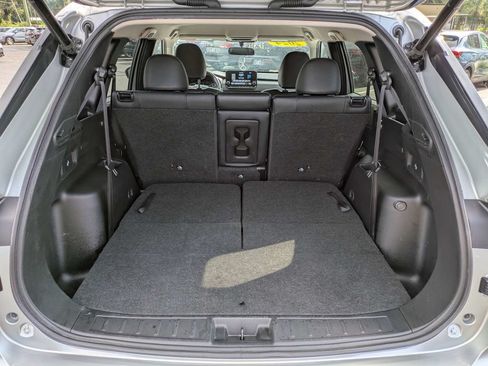 Used 2024 Mitsubishi Outlander SE AWD/4WD image 13