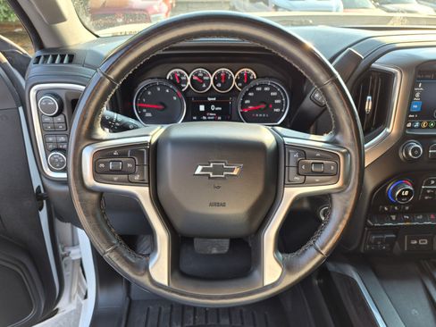 Used 2021 Chevrolet Silverado 2500 LTZ w/ LTZ Plus Package AWD/4WD image 18