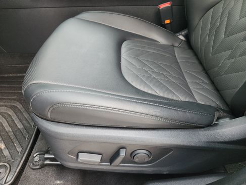 Used 2025 Kia Sportage X-Line w/ Premium Package AWD/4WD image 26