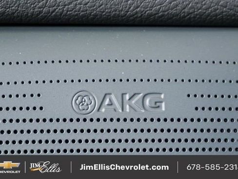 Used 2026 Cadillac CT5 V w/ Technology Package image 8