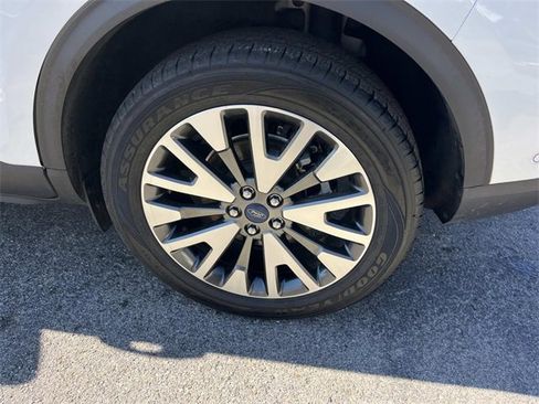 Certified 2020 Ford Escape Titanium image 11