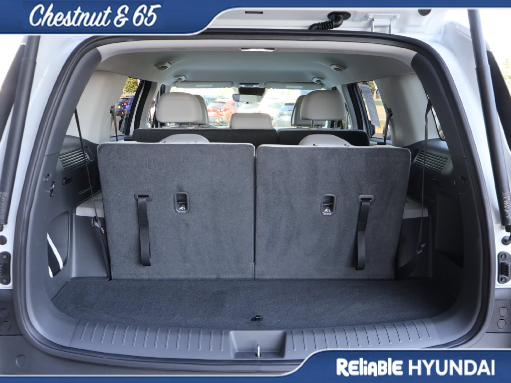 Used 2024 Hyundai Santa Fe SE FWD image 15