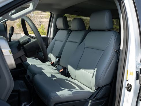 New 2026 Ford F250 XL image 15