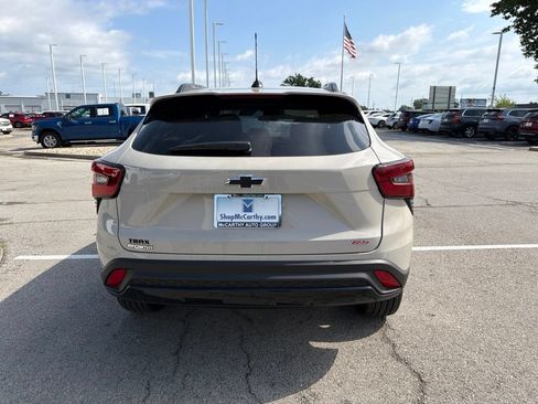 New 2026 Chevrolet Trax RS FWD image 4