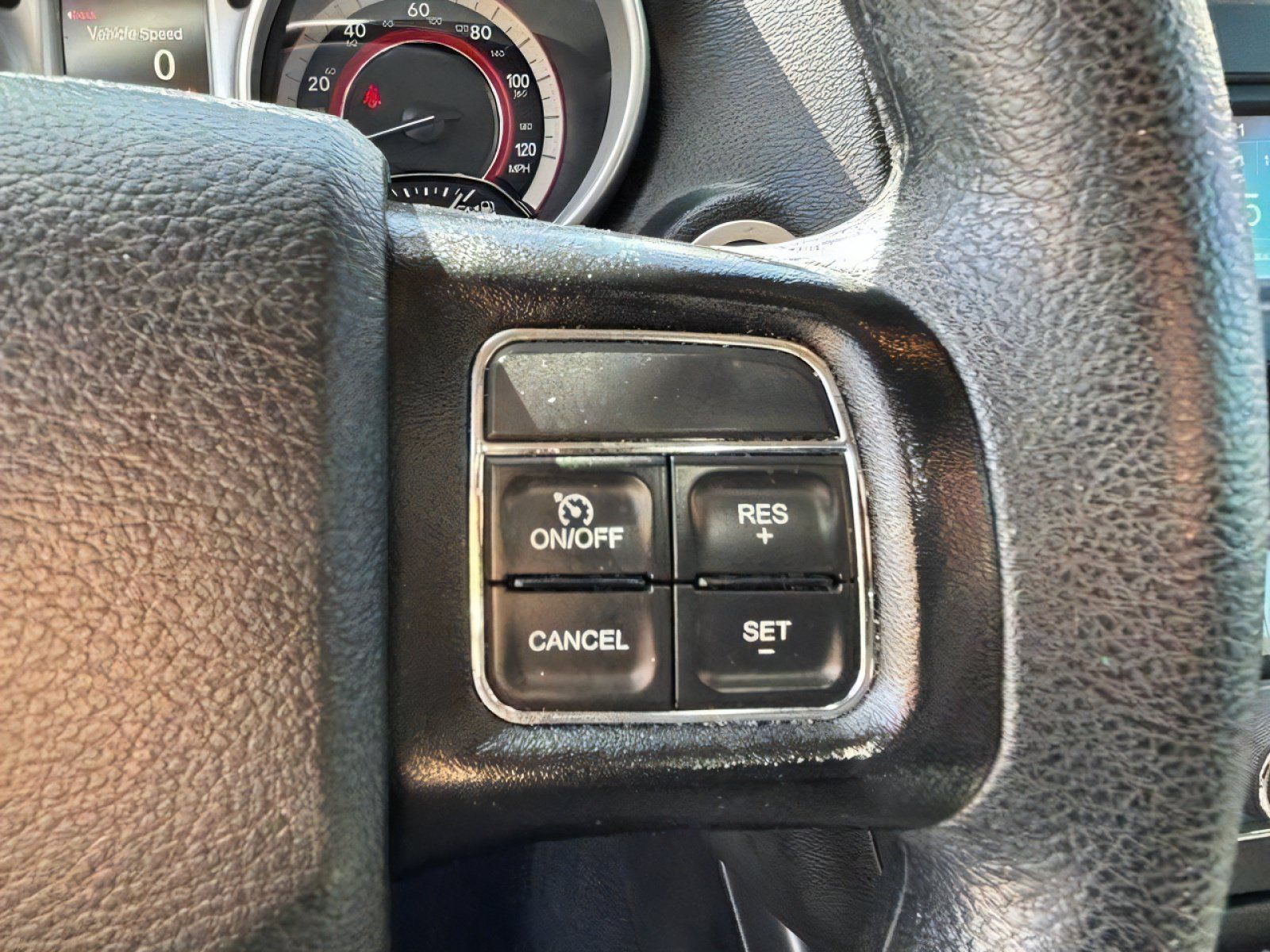 Used 2020 Dodge Journey SE FWD image 23