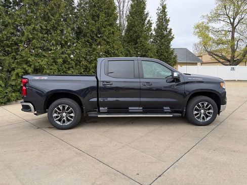 Used 2023 Chevrolet Silverado 1500 LT w/ Protection Package AWD/4WD image 30