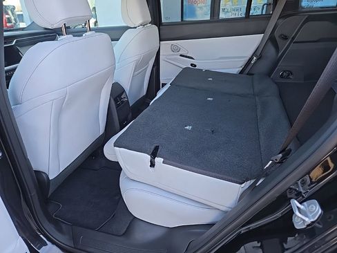 New 2026 Jeep Cherokee Limited AWD/4WD image 93