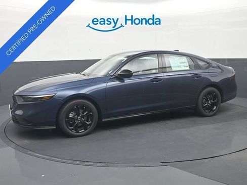 Used 2025 Honda Accord SE image 4