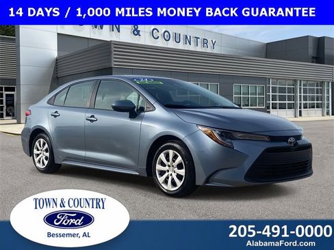 Used 2024 Toyota Corolla LE image 1