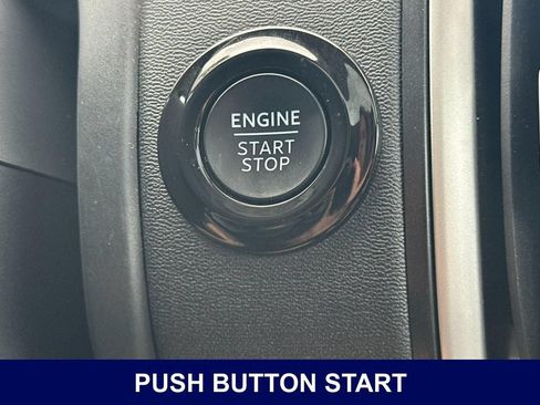 Used 2025 Ford Expedition Active AWD/4WD image 30