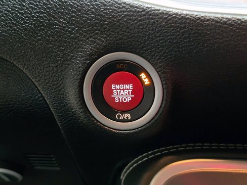 Used 2019 Dodge Challenger SRT Hellcat Redeye RWD image 27