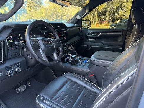 Used 2024 GMC Sierra 1500 AT4X w/ AT4X AEV Edition image 9