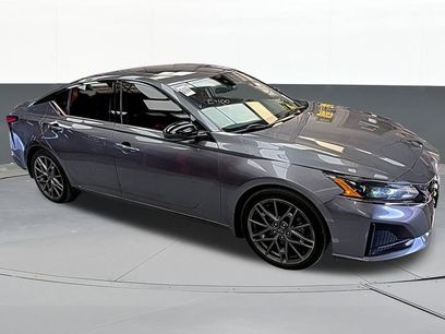 Used 2023 Nissan Altima 2.0 SR