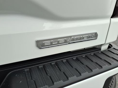 Certified 2026 GMC Sierra 1500 Elevation image 7