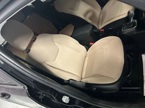 Used 2020 Jeep Renegade Sport w/ Sport Appearance Group FWD image 23