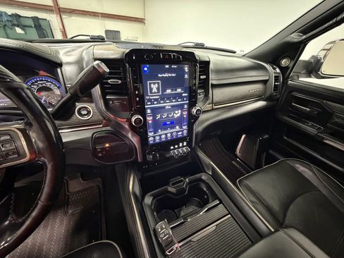 Used 2019 RAM 3500 Limited image 15