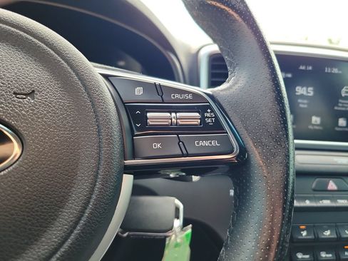 Used 2022 Kia Sportage Nightfall Edition FWD image 22