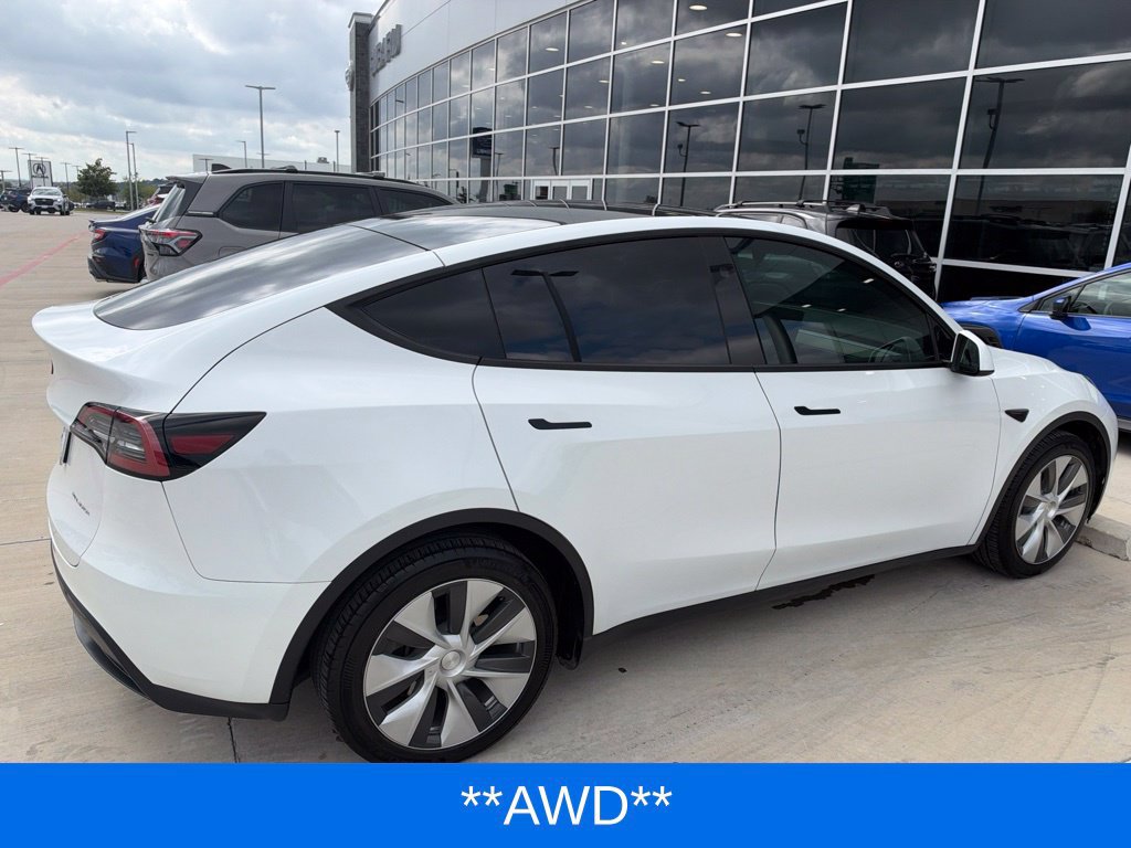 Used 2023 Tesla Model Y Long Range AWD/4WD image 3