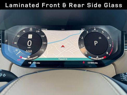 Certified 2024 Land Rover Range Rover SE image 13