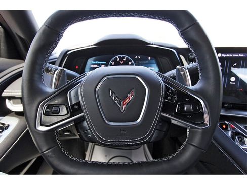 Used 2025 Chevrolet Corvette Stingray Coupe w/ Battery Protection Package image 9