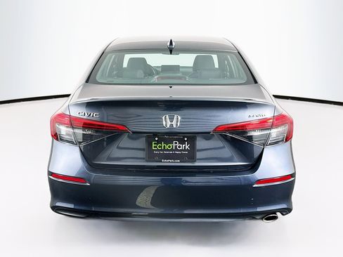 Used 2023 Honda Civic Sport image 7
