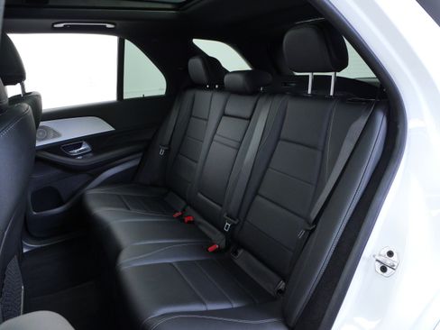 Certified 2025 Mercedes-Benz GLE 450e 4MATIC w/ AMG Line Exterior image 21