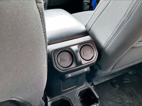 Used 2021 Jeep Wrangler Unlimited Sport AWD/4WD image 10