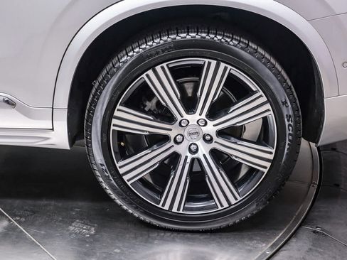 Used 2022 Volvo XC90 T8 Inscription w/ Advanced Package AWD/4WD image 9