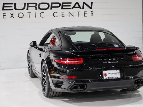 Used 2014 Porsche 911 Turbo S AWD/4WD image 37
