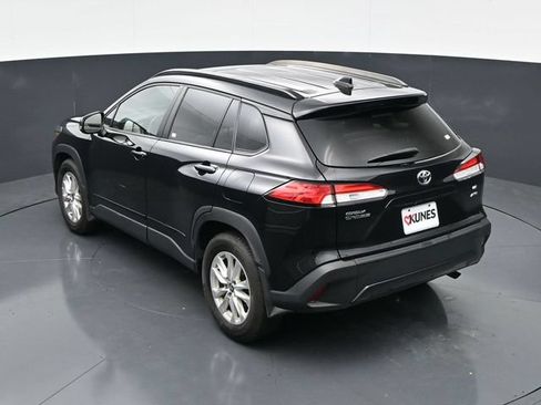 Used 2023 Toyota Corolla Cross LE w/ Moonroof Package AWD/4WD image 36
