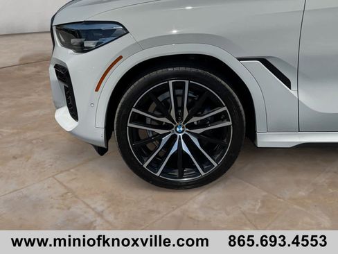 Used 2023 BMW X6 xDrive40i w/ M Sport Package AWD/4WD image 9