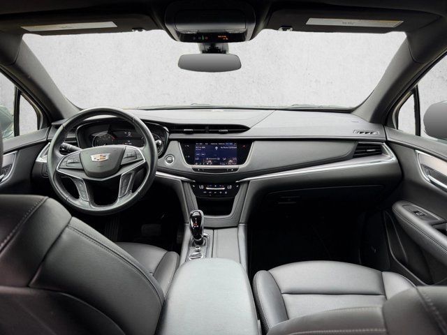 Used 2023 Cadillac XT5 Luxury FWD image 17