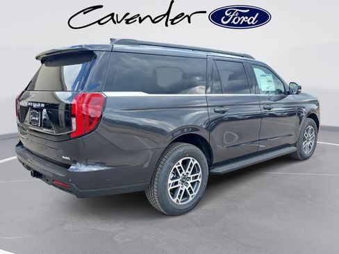 New 2025 Ford Expedition Max Active image 12