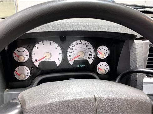 Used 2008 Dodge Ram 1500 Truck SLT w/ Mopar Chrome Edition Group AWD/4WD image 9