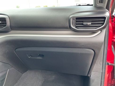 Used 2023 Ford Explorer XLT w/ Equipment Group 202A AWD/4WD image 42