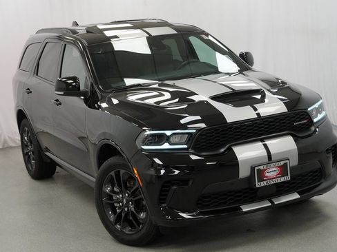Certified 2025 Dodge Durango GT image 9