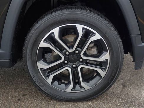 Used 2022 Jeep Compass Limited image 5