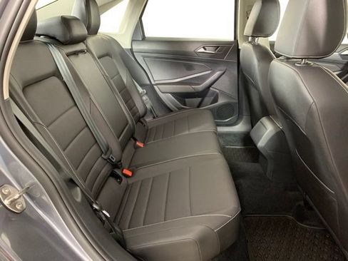 Used 2024 Volkswagen Jetta SE w/ Panoramic Sunroof Package FWD image 24