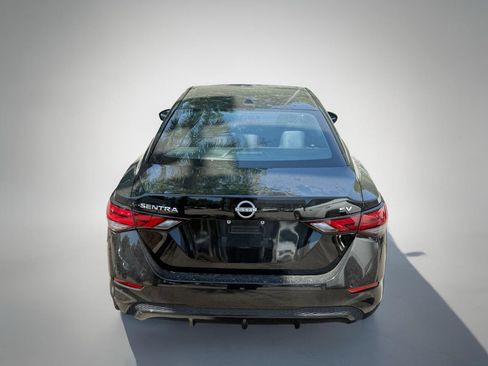 Used 2024 Nissan Sentra SV FWD image 3
